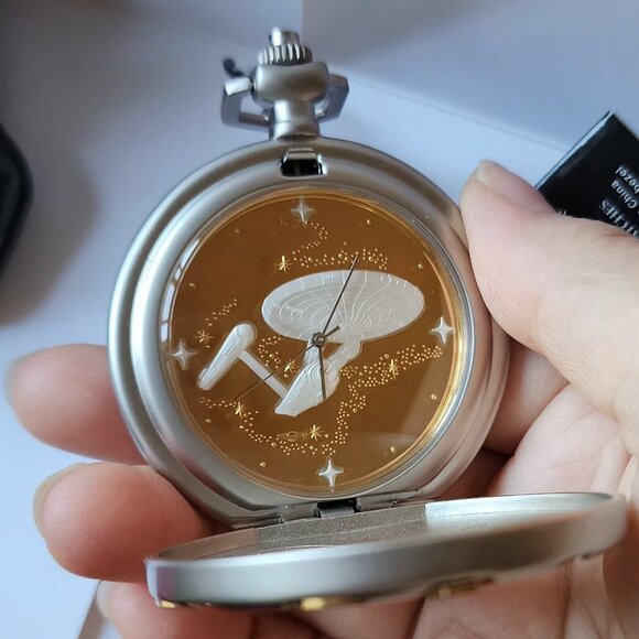 Vintage 2000 - Star Trek USS Enterprise Pocket Watch w/22k Details. New w/o box - Picture 9 of 15